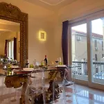 Fancy Beauty Apartman