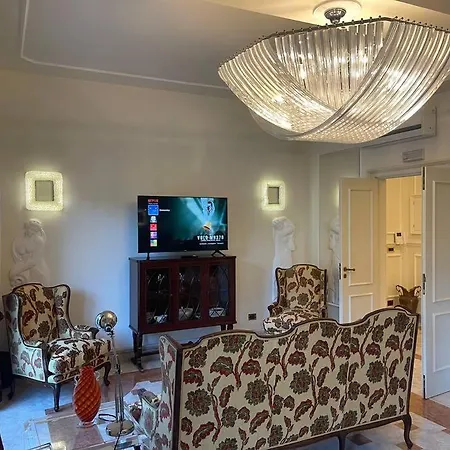 Fancy House Apartment *