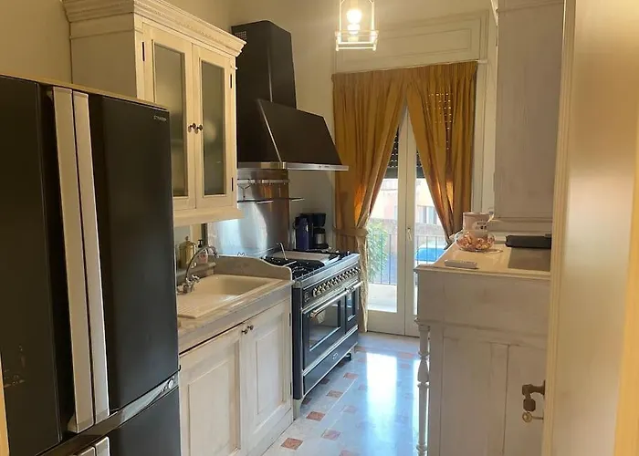 Fancy House Apartment Reggio Calabria